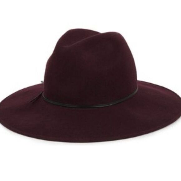 ✨Reiss Mimi burgundy trilby hat on Olivia Palermo✨